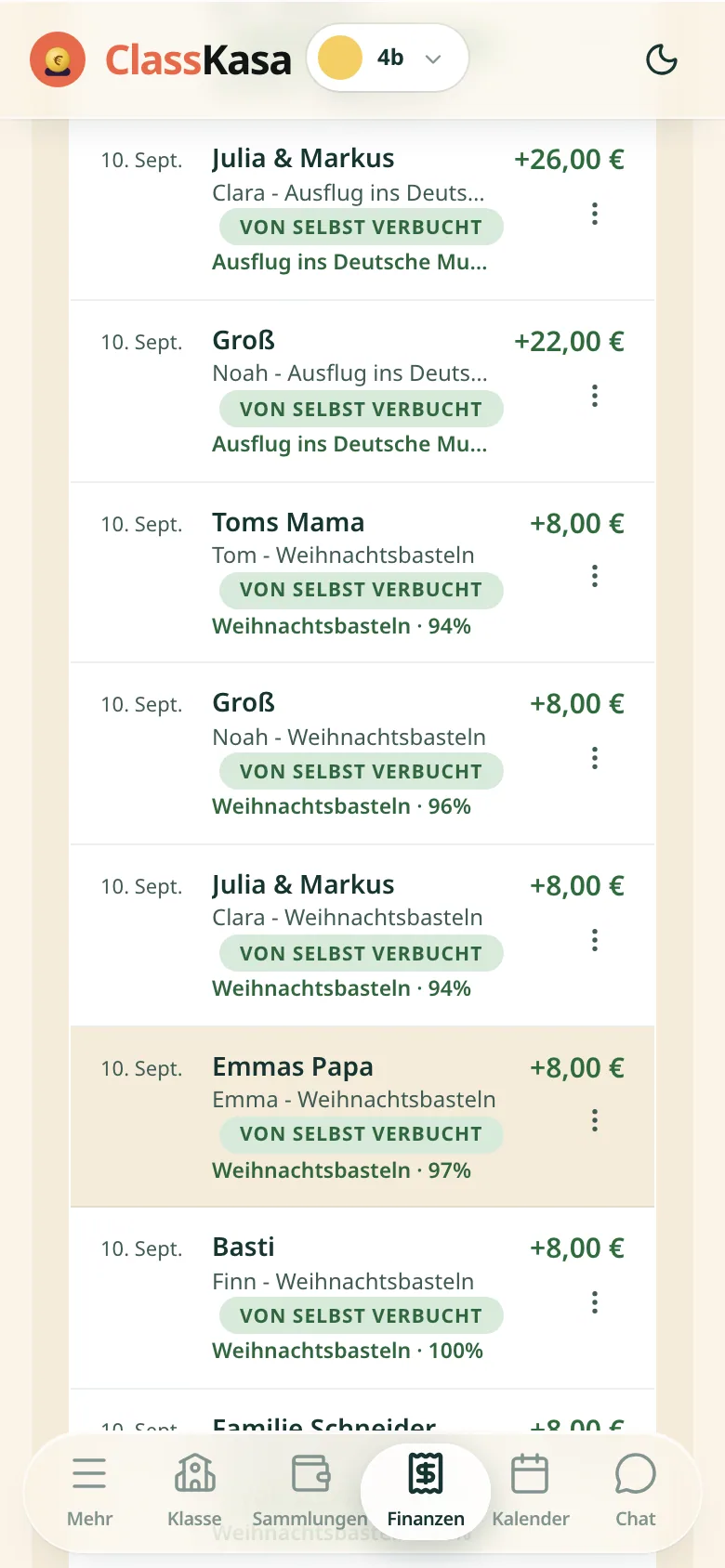 Banküberweisungen in ClassKasa: Zeile für Zeile der Familienname, die Markierung von selbst verbucht und der Betrag